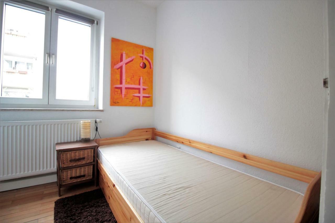 Charming 3-Bedroom Apartment With Parking Lot Вюрцбург Экстерьер фото
