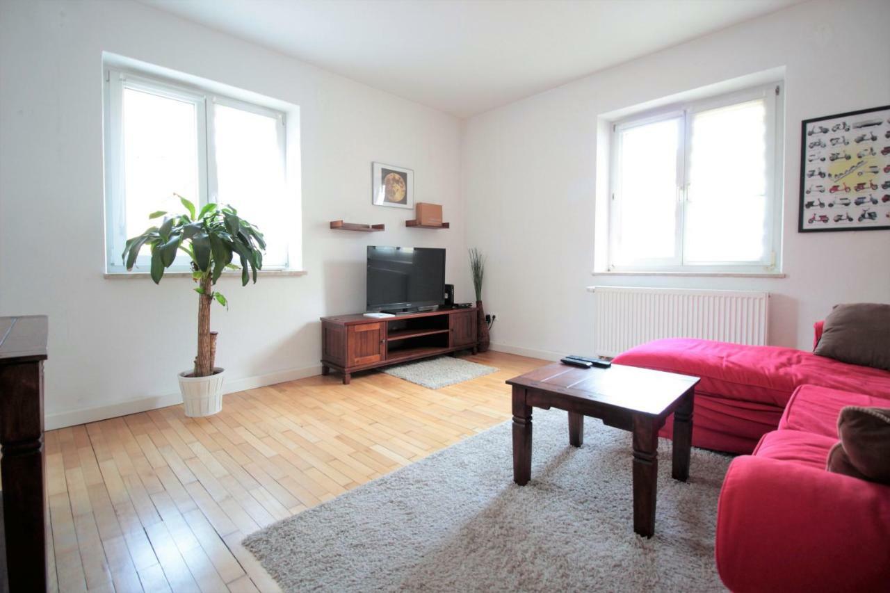 Charming 3-Bedroom Apartment With Parking Lot Вюрцбург Экстерьер фото