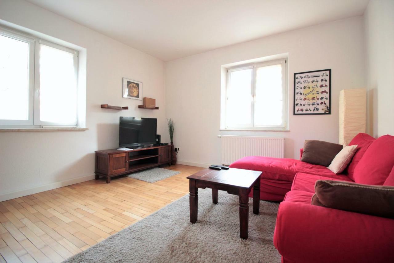 Charming 3-Bedroom Apartment With Parking Lot Вюрцбург Экстерьер фото